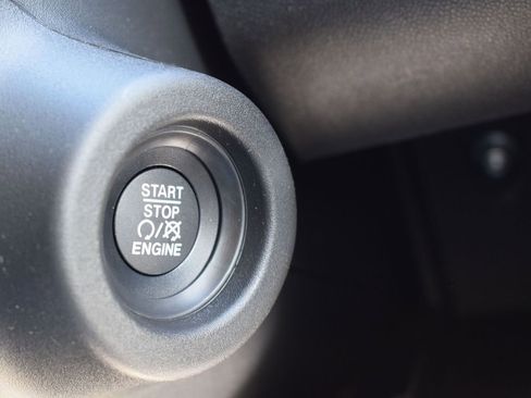 New 2024 RAM ProMaster 2500 w/ Advanced Safety Group image 23