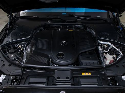 Certified 2022 Mercedes-Benz S 500 4MATIC image 5