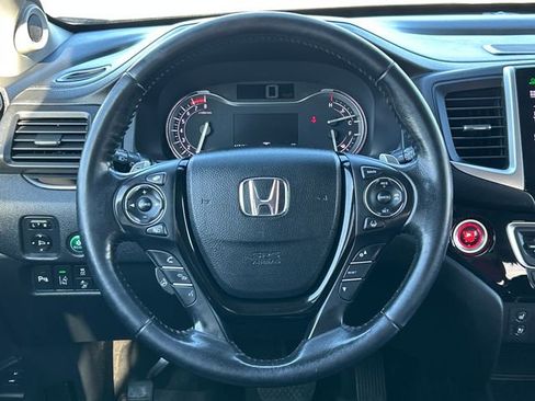 Used 2016 Honda Pilot Elite image 21