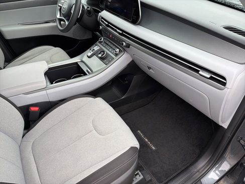 Used 2023 Hyundai Palisade SE image 31