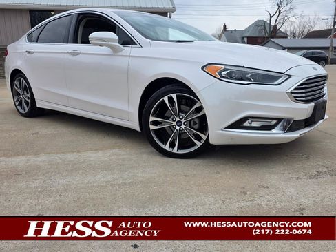 Used 2017 Ford Fusion Titanium image 1