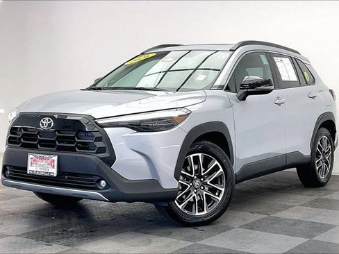 Used 2026 Toyota Corolla Cross XLE w/ Convenience Package AWD/4WD image 12