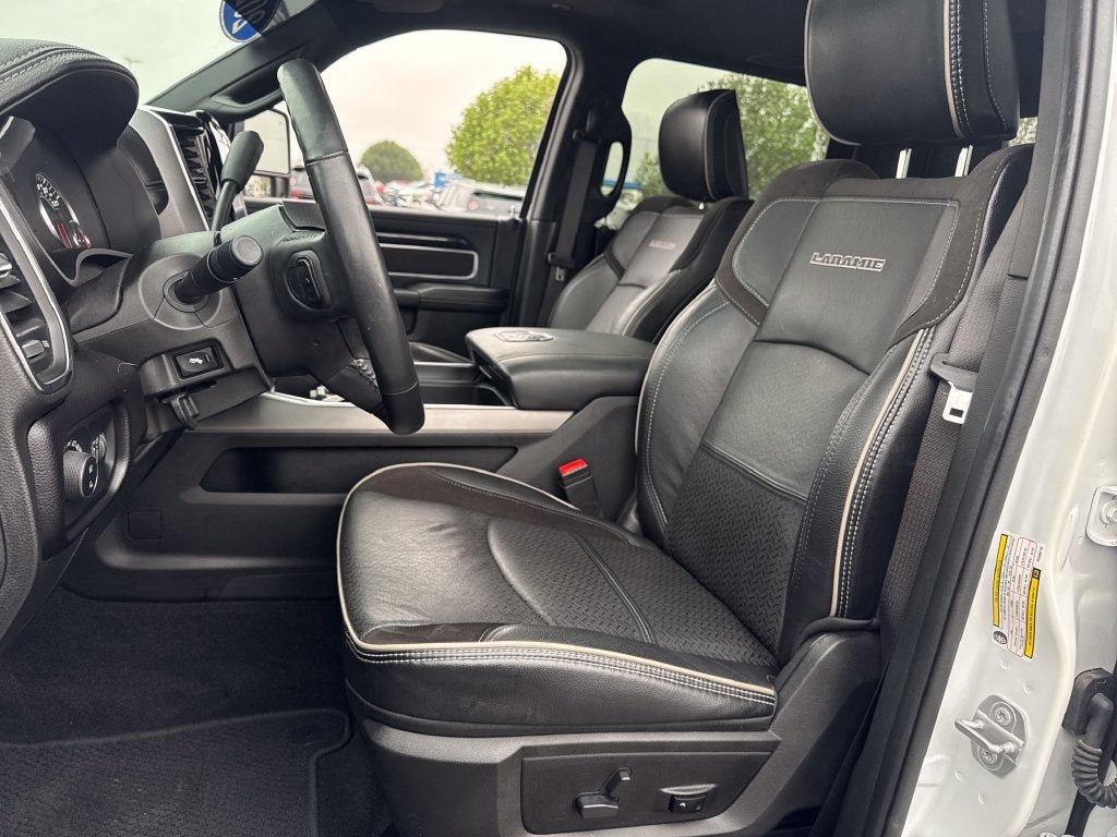 Used 2023 RAM 3500 Laramie w/ Night Edition AWD/4WD image 21
