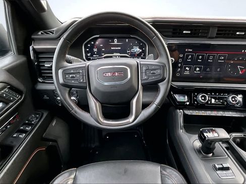 Used 2023 GMC Sierra 1500 AT4 w/ AT4 Preferred Package AWD/4WD image 15