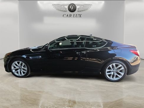 Used 2013 Hyundai Genesis 2.0T image 2