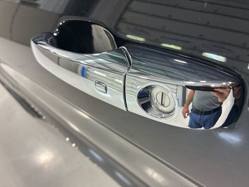 Used 2017 Jeep Grand Cherokee Limited image 13