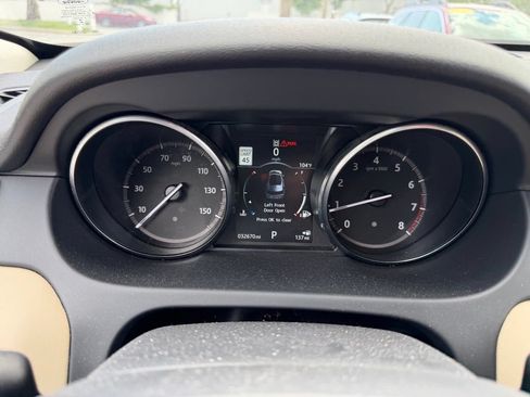 Used 2017 Land Rover Discovery Sport HSE AWD/4WD image 33