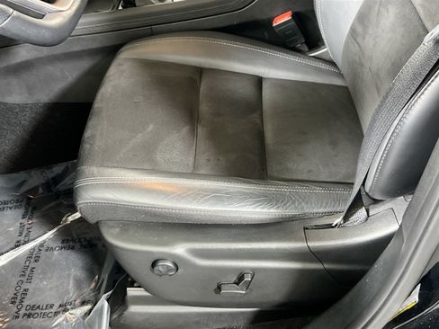 Used 2022 Dodge Durango GT AWD/4WD image 19