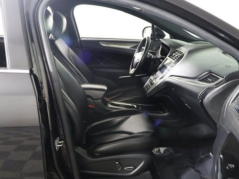 Used 2019 Lincoln MKC Premiere AWD/4WD image 22