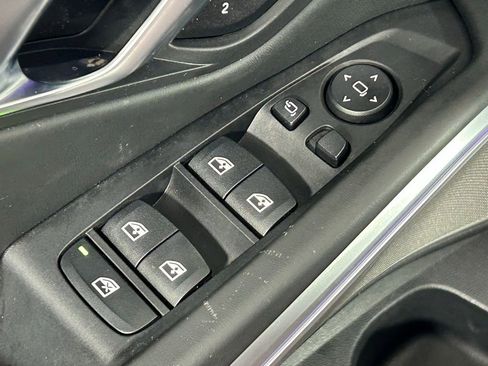 Used 2022 BMW M3 w/ Executive Package image 39