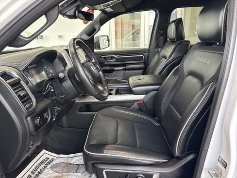 Used 2024 RAM 1500 Laramie image 17