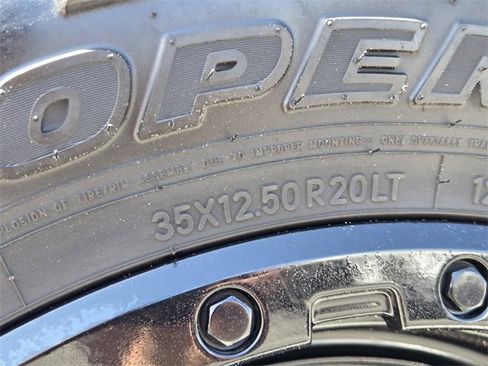 Certified 2023 Jeep Gladiator Overland image 23