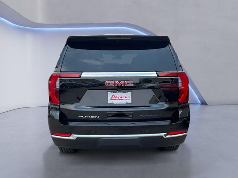Used 2025 GMC Yukon Elevation AWD/4WD image 4
