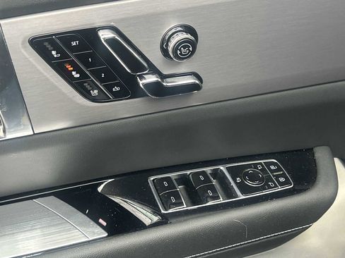 New 2026 Cadillac Vistiq Luxury image 22