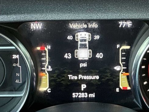 Certified 2022 Jeep Gladiator Mojave w/ Cold Weather Group AWD/4WD image 10