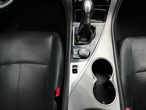 Used 2015 INFINITI Q50 Premium w/ Navigation Package RWD image 16