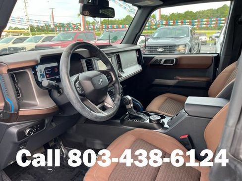 Used 2023 Ford Bronco Outer Banks AWD/4WD image 6