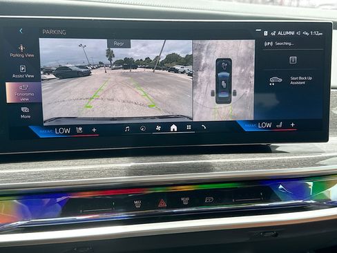 New 2026 BMW 740i w/ Premium Package RWD image 33