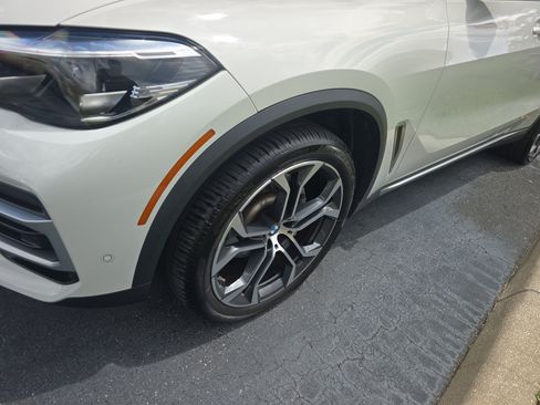 Used 2023 BMW X5 sDrive40i w/ Climate Comfort Package RWD image 4