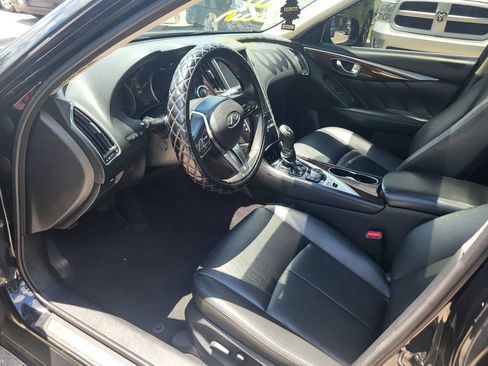 Used 2018 INFINITI Q50 Luxe RWD image 9