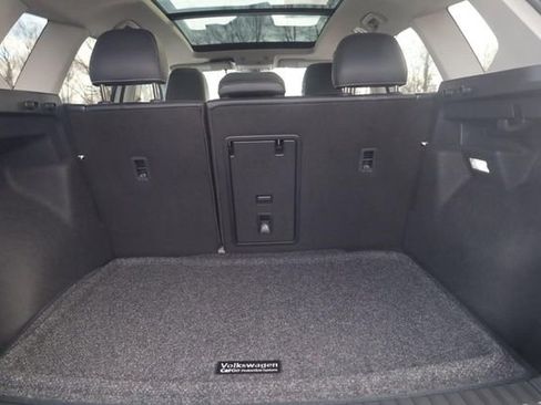 New 2026 Volkswagen Taos SEL image 22