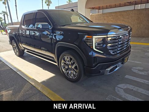 Certified 2024 GMC Sierra 1500 Denali w/ Denali Reserve Package RWD image 3