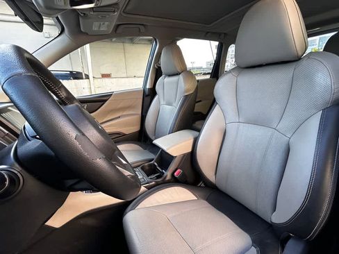 Used 2019 Subaru Forester Limited AWD/4WD image 12