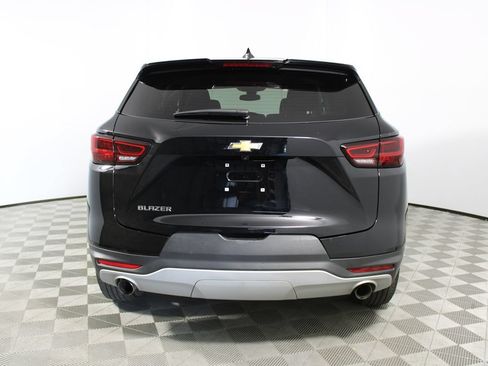Used 2025 Chevrolet Blazer LT FWD image 36