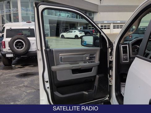 Used 2018 RAM 1500 Big Horn image 8