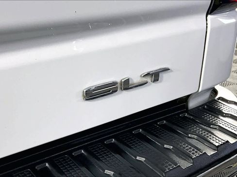 Used 2021 GMC Sierra 1500 SLT image 10