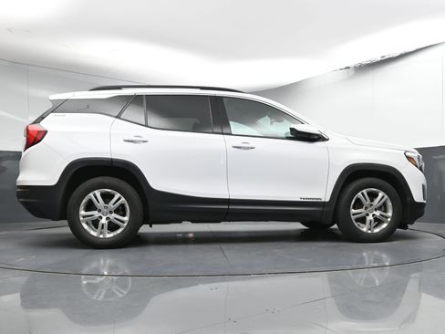 Used 2020 GMC Terrain SLE w/ Driver Convenience Package image 26