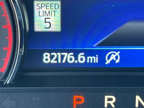 Used 2020 Ford Explorer XLT w/ Equipment Group 202A image 39