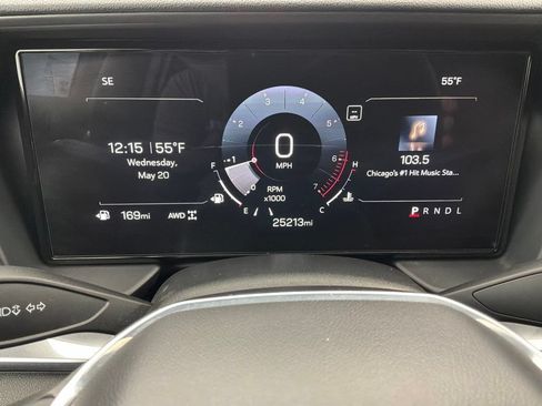 Used 2025 GMC Terrain Elevation AWD/4WD image 17
