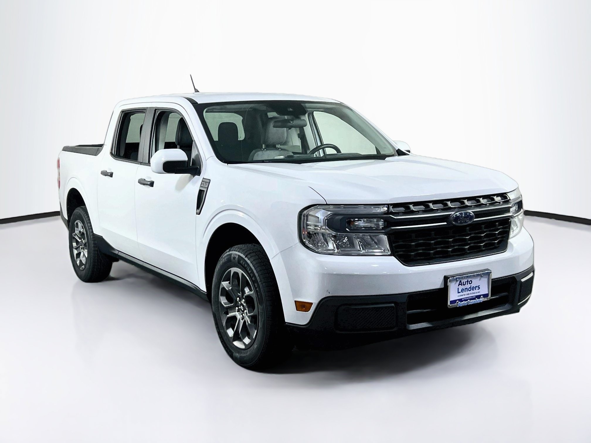 Used 2023 Ford Maverick XLT w/ XLT Luxury Package FWD image 3