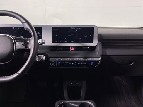 Certified 2024 Hyundai Ioniq 5 SEL image 16