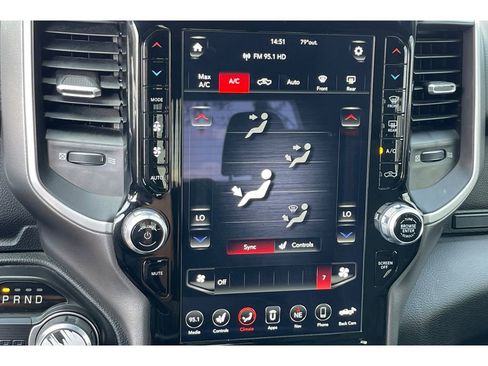 Used 2021 RAM 1500 Big Horn image 26
