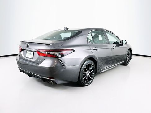 Used 2023 Toyota Camry SE FWD image 9