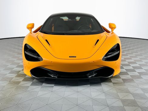 Used 2020 McLaren 720S Spider image 25