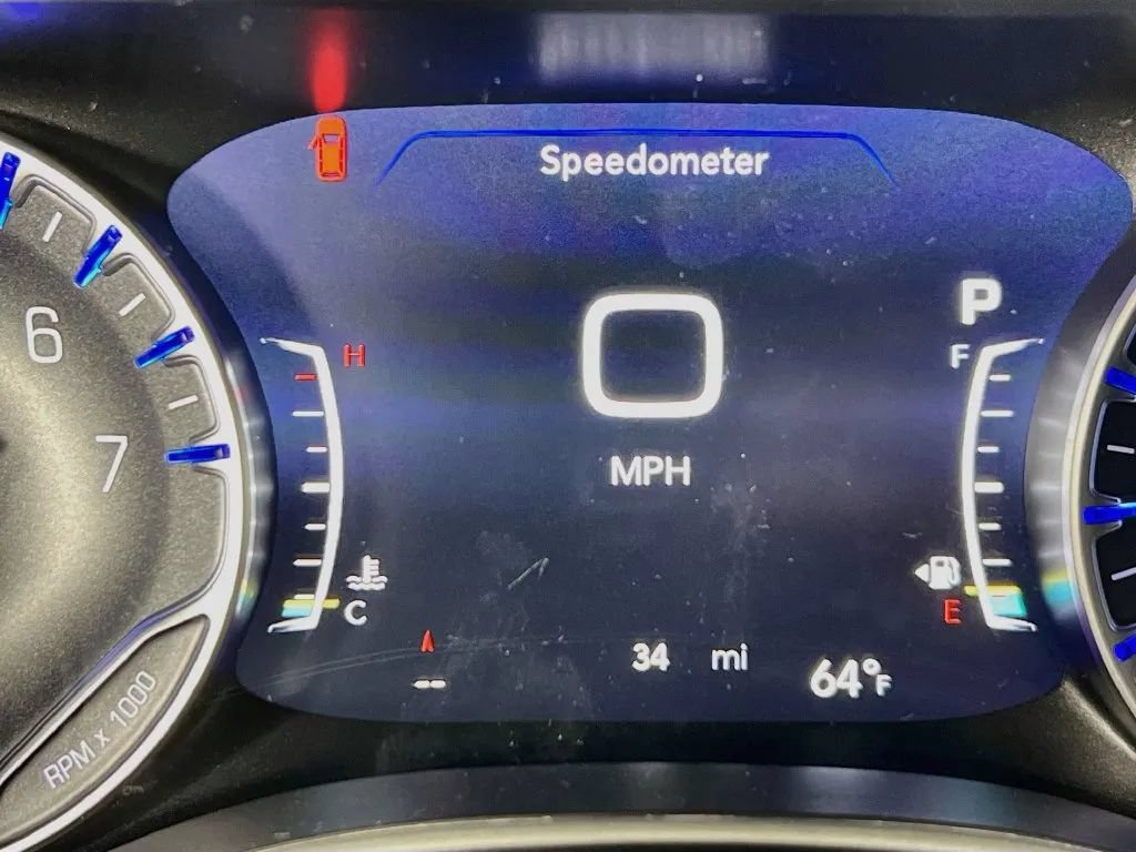 New 2027 Chrysler Pacifica Limited FWD image 13
