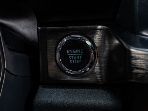 Used 2023 Ford F250 Lariat w/ Lariat Ultimate Package image 22