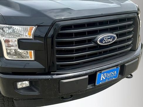 Used 2017 Ford F150 XLT w/ Equipment Group 302A Luxury AWD/4WD image 31