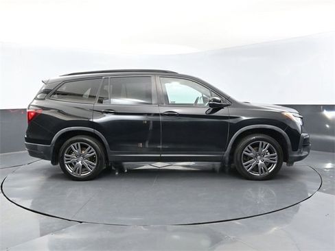 Used 2022 Honda Pilot Sport image 6
