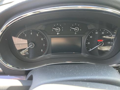 Used 2022 Buick Encore Preferred w/ Safety Package FWD image 11