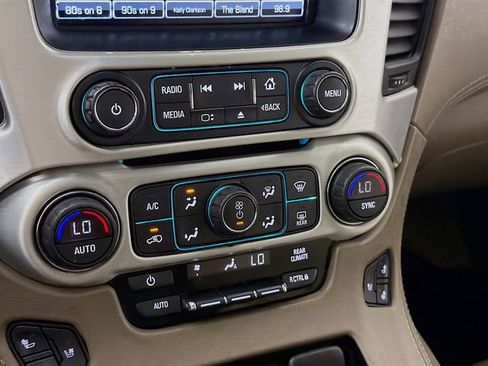 Used 2018 GMC Yukon SLT w/ Open Road Package RWD image 16