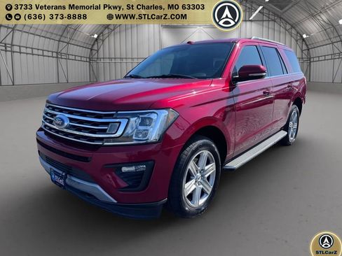 Used 2019 Ford Expedition XLT w/ Equipment Group 202A AWD/4WD image 7
