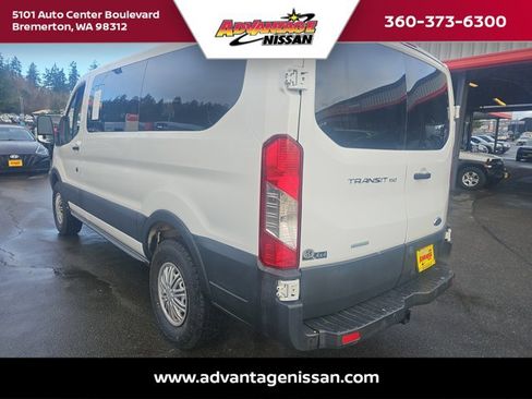 Used 2017 Ford Transit 150 XLT image 3