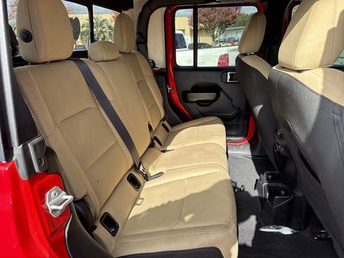 Used 2020 Jeep Gladiator Sport w/ Quick Order Package 24S image 25