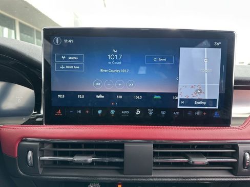 Used 2025 Lincoln Corsair Reserve w/ Jet Appearance Package image 34