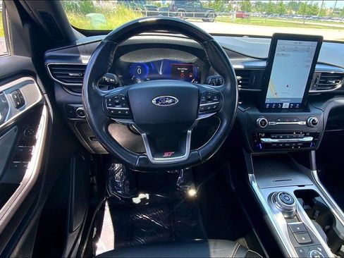 Used 2020 Ford Explorer ST w/ ST Street Pack AWD/4WD image 5