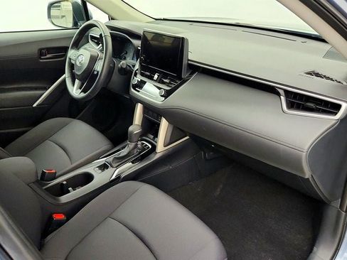 Used 2024 Toyota Corolla Cross LE FWD image 22